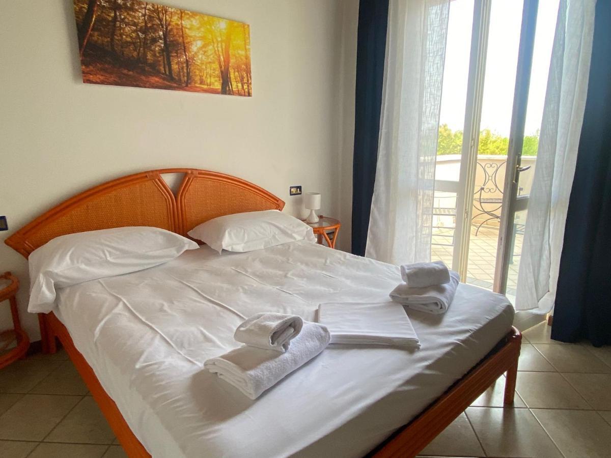 La Dolce Vita - Private Villa With Pool Moniga del Garda 외부 사진